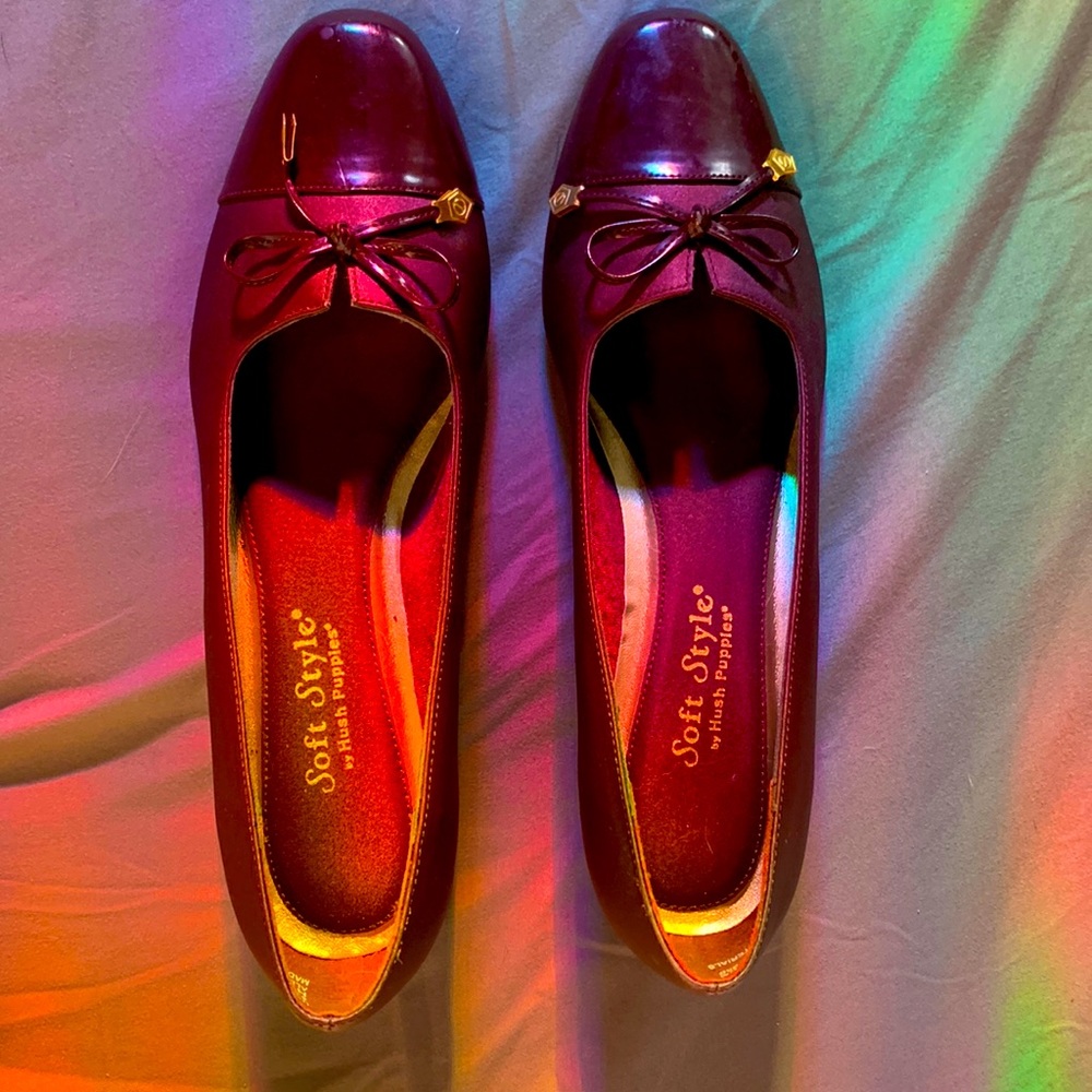 Maroon, Soft Style by hush puppies
